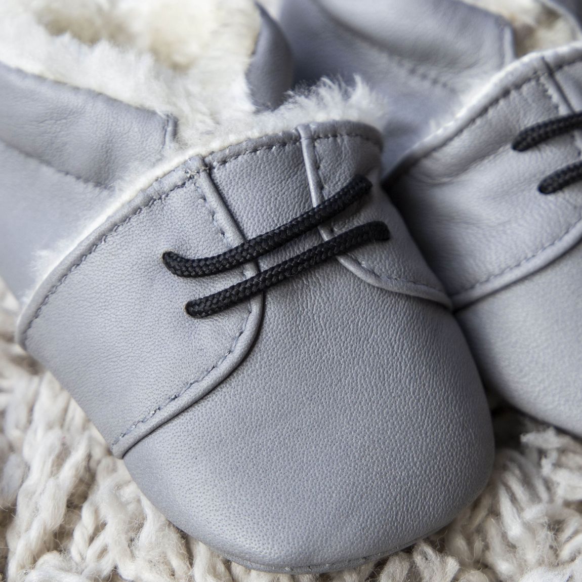 Lammleder Babyschuhe – Lammleder-Babyschuhe Grau